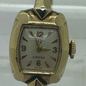 Omega 17 Jewel Vintage Mechanical Women Watch